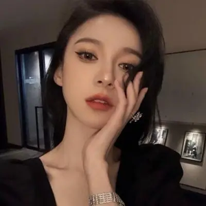 美女少妇被扣高潮视频
